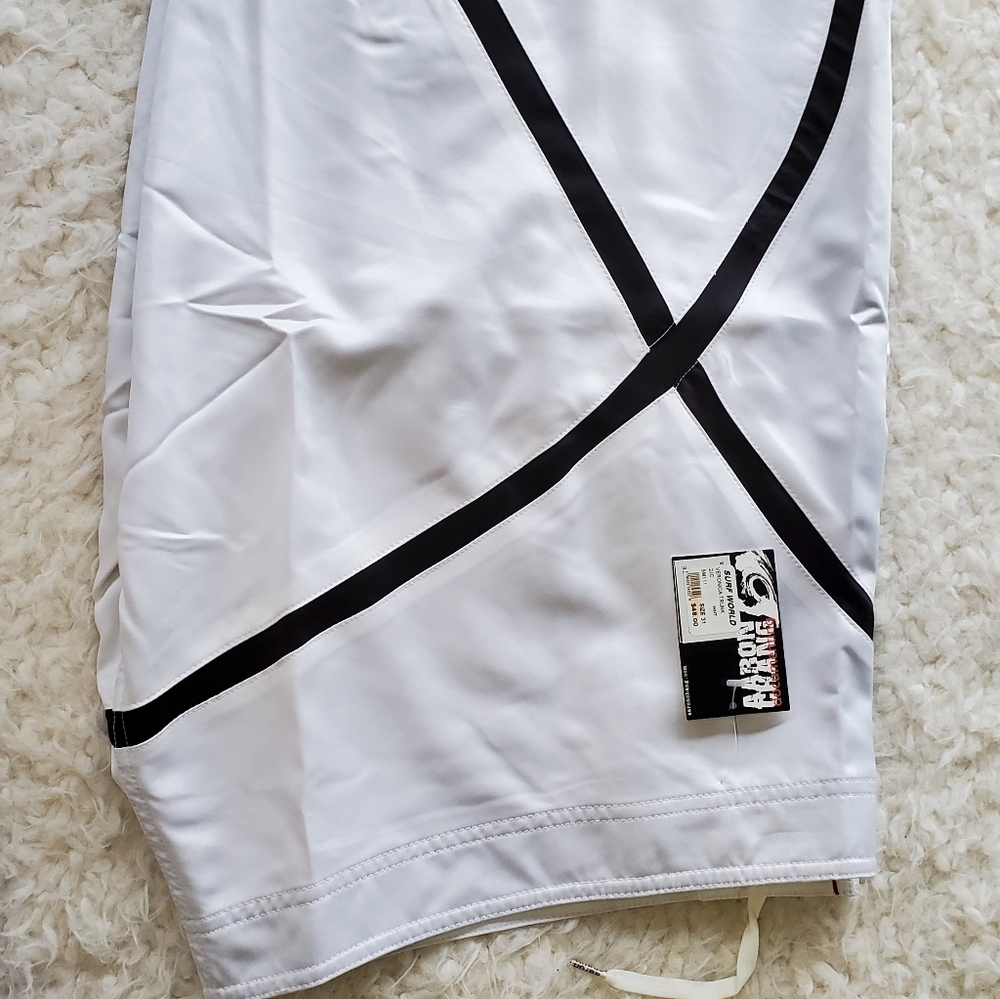Men shorts - Picture 2 of 4